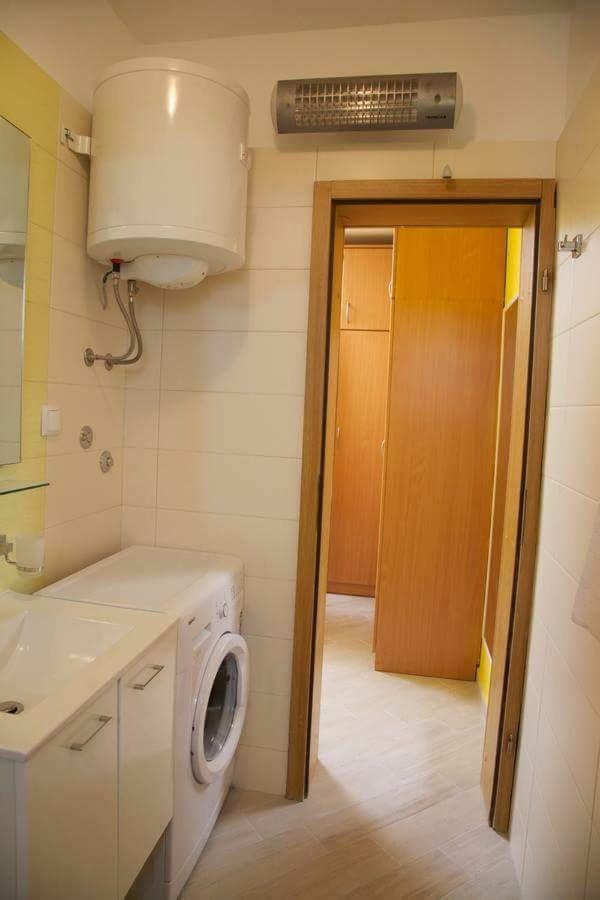 Apartman Sunset Selce Bagian luar foto