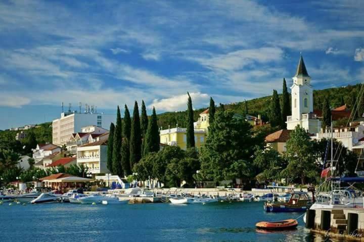 Apartman Sunset Selce Bagian luar foto